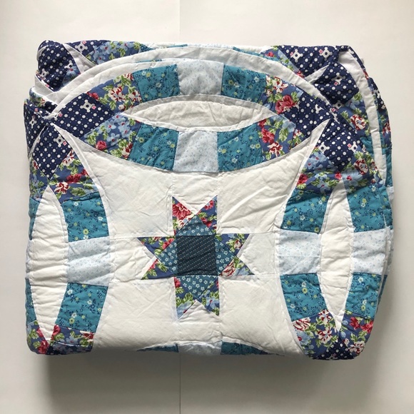 Other - MODERN Wedding Ring Pattern Quilt